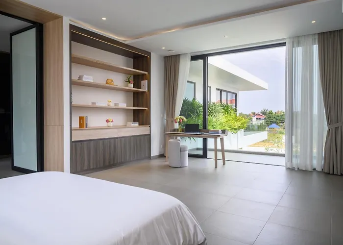 Porchey Private - Free Airport Pick-up, Private Transportation And Dedicated Butler Villa